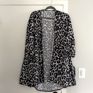 Leopard kimono